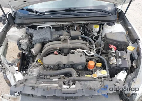 2018 Subaru Outback 2.5I Premium z USA, uszkodzony, nr VIN 4S4BSACC4J3227900